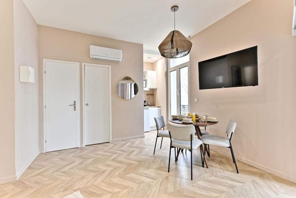 Appartement Proche Parc Monceau - III Paris Exterior foto